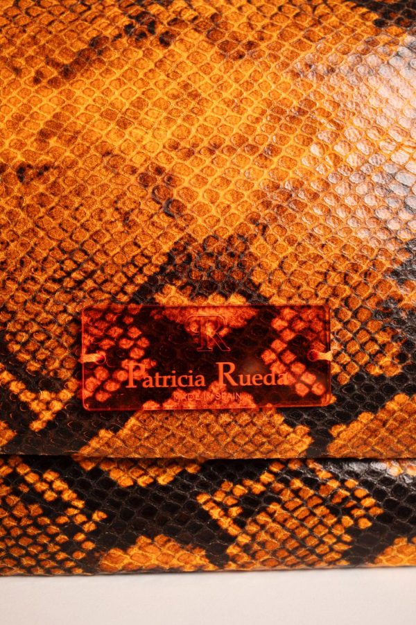 695b38cb-31d0-4cb7-9b38-00fe9b681ae5 695b38cb 31d0 4cb7 9b38 00fe9b681ae5