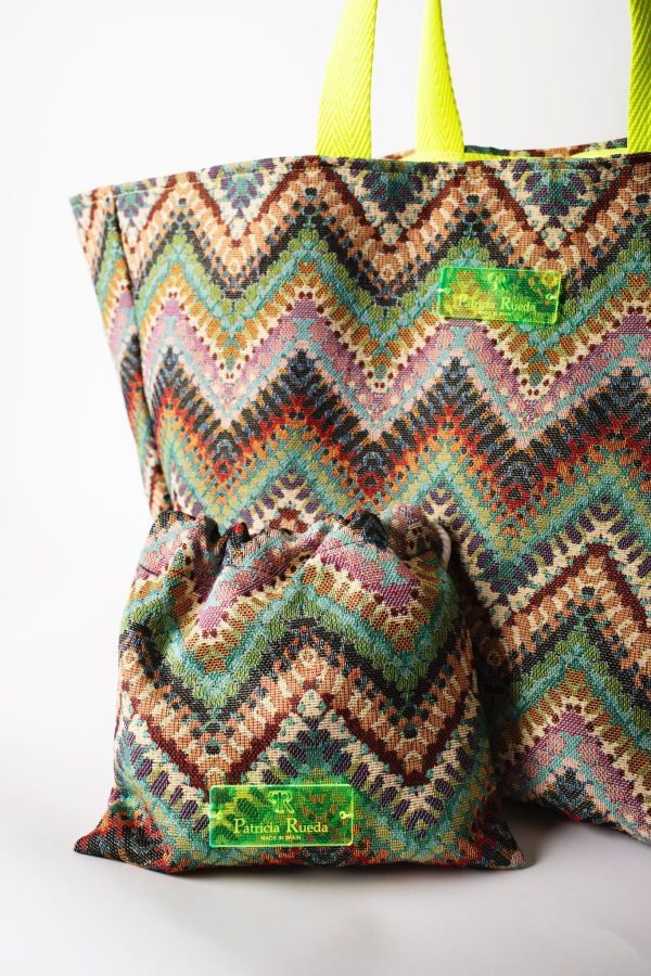 Bolsa Las Negras WhatsApp Image 2025 04 14 at 17.34.01 2